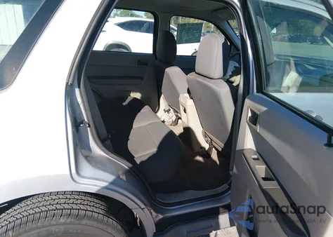 2010 Ford Escape Xls from USA, damaged, VIN 1FMCU0C74AKA85310